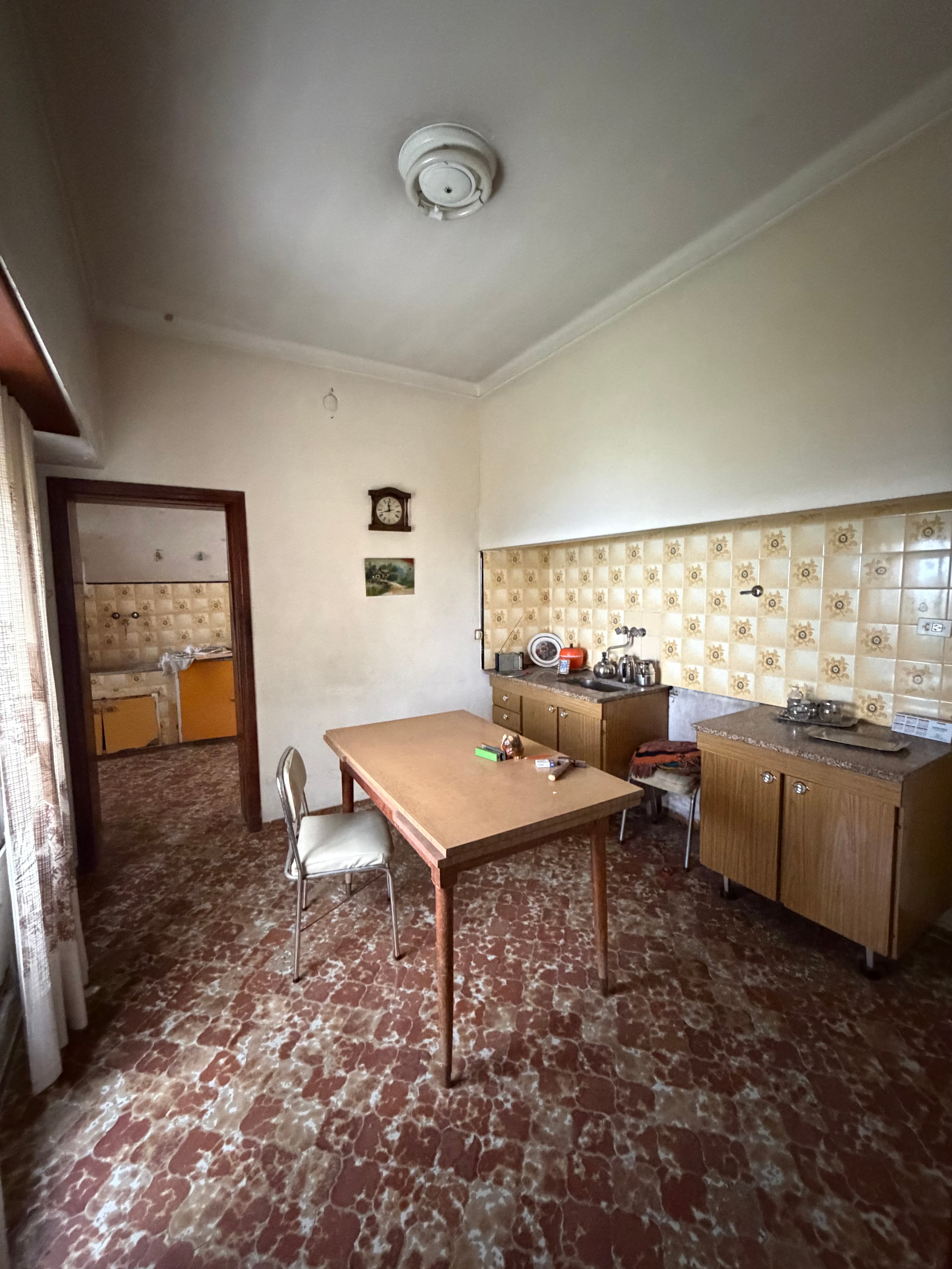 Casa a refaccionar céntrica - 5