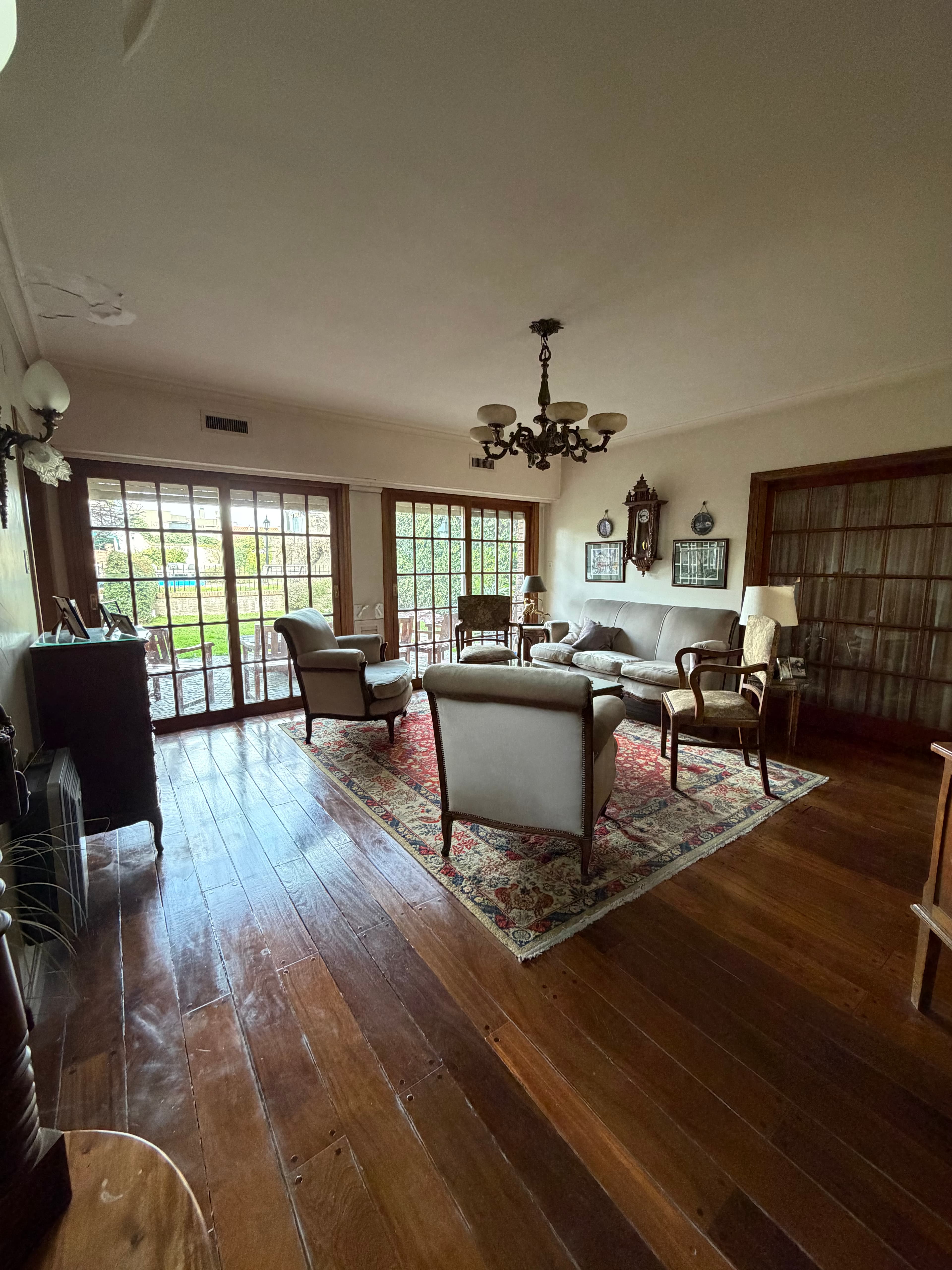 Exclusiva casa céntrica  - 4