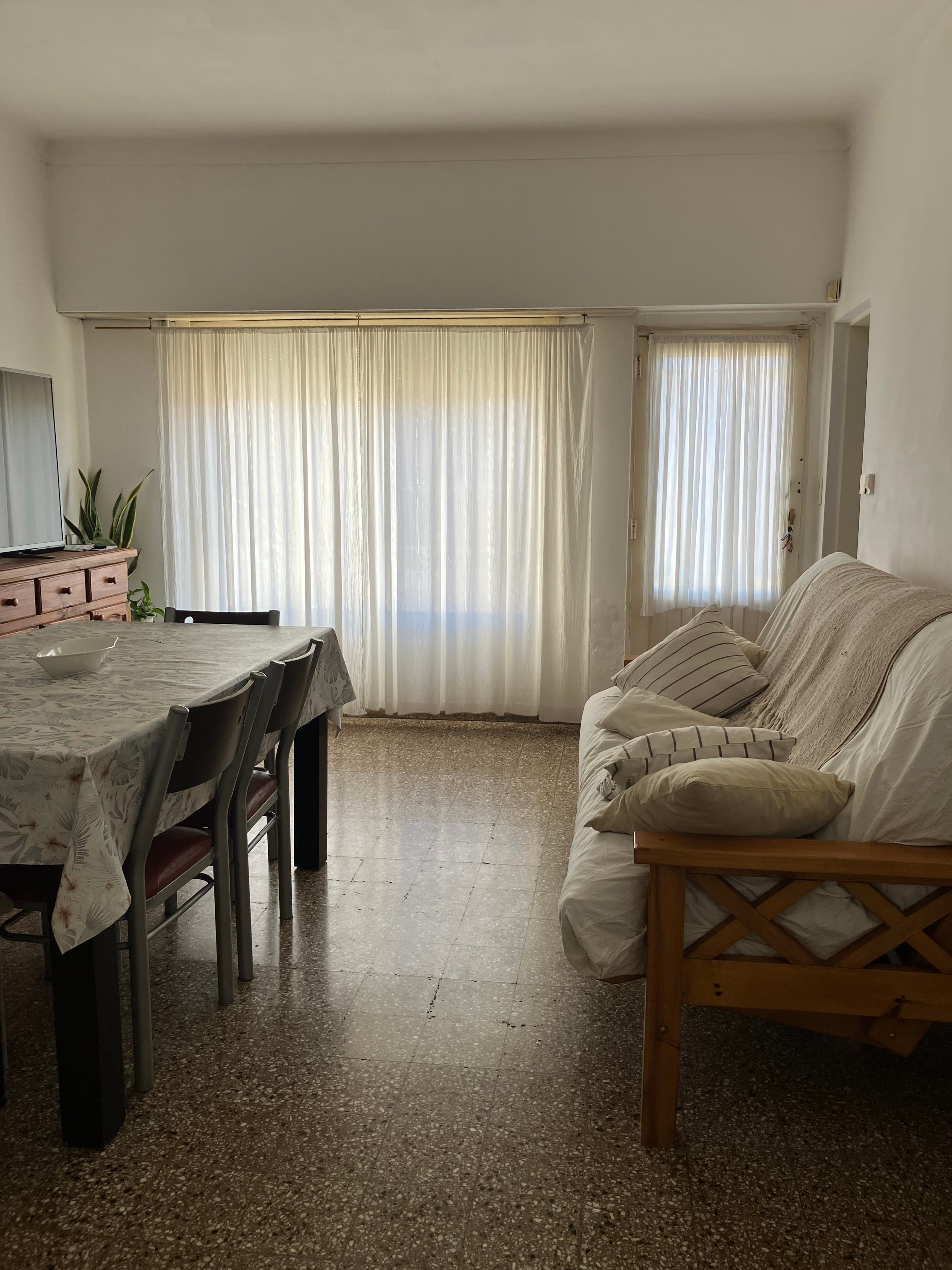 Casa en venta B. Mariano Moreno  - 2