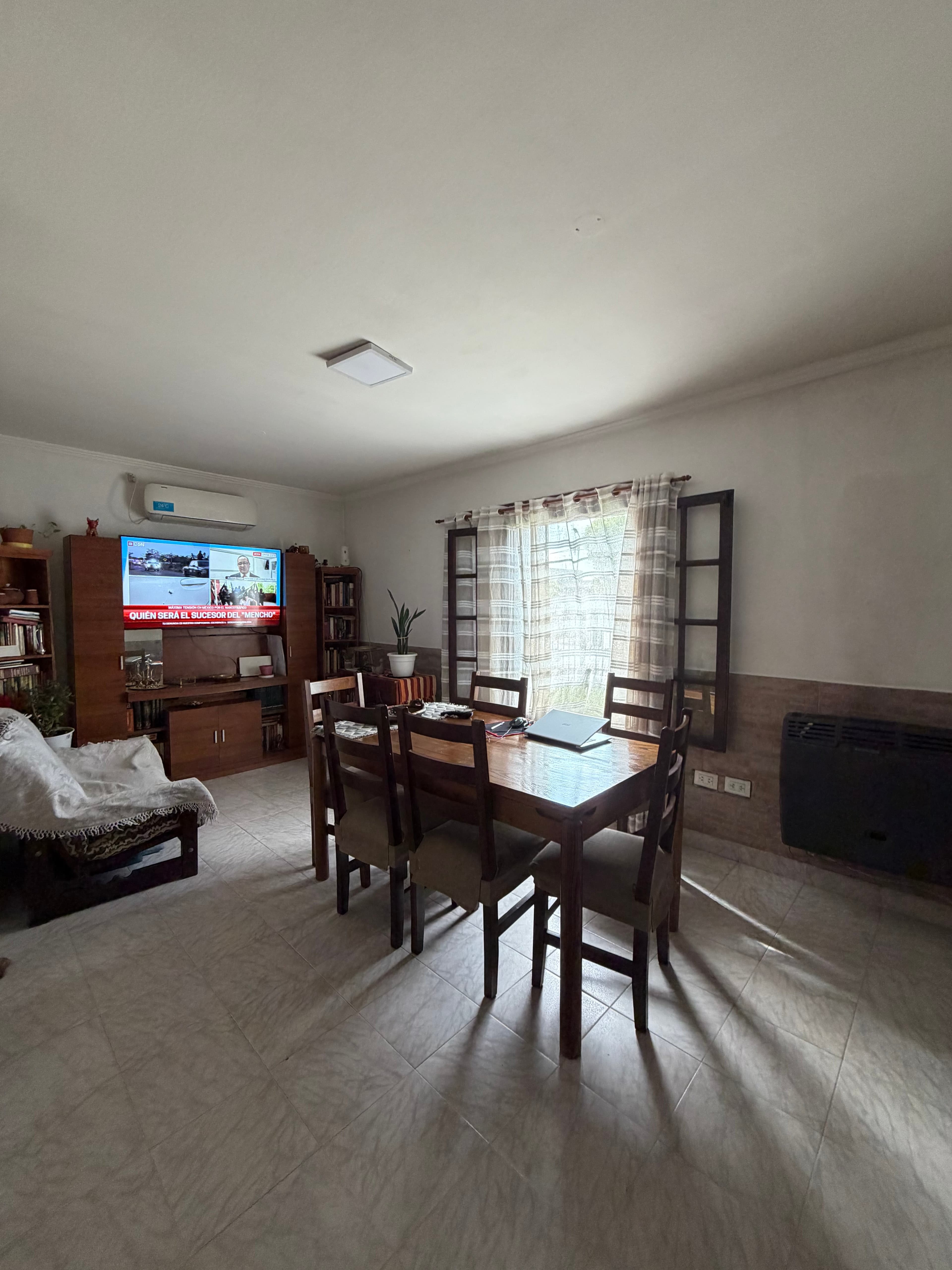 Impecable casa 3 Dormitorios - 2