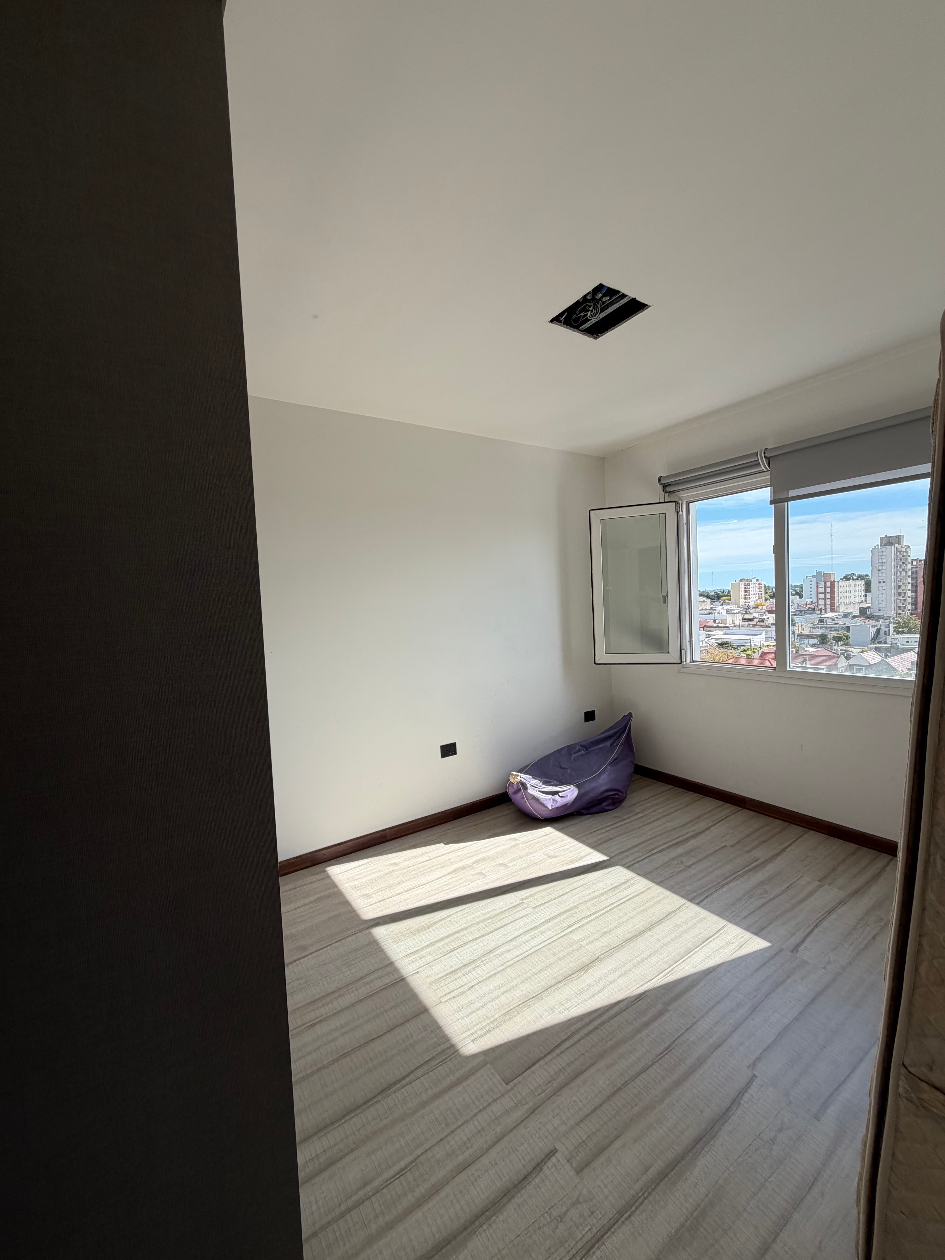 Excelente piso céntrico  - 9