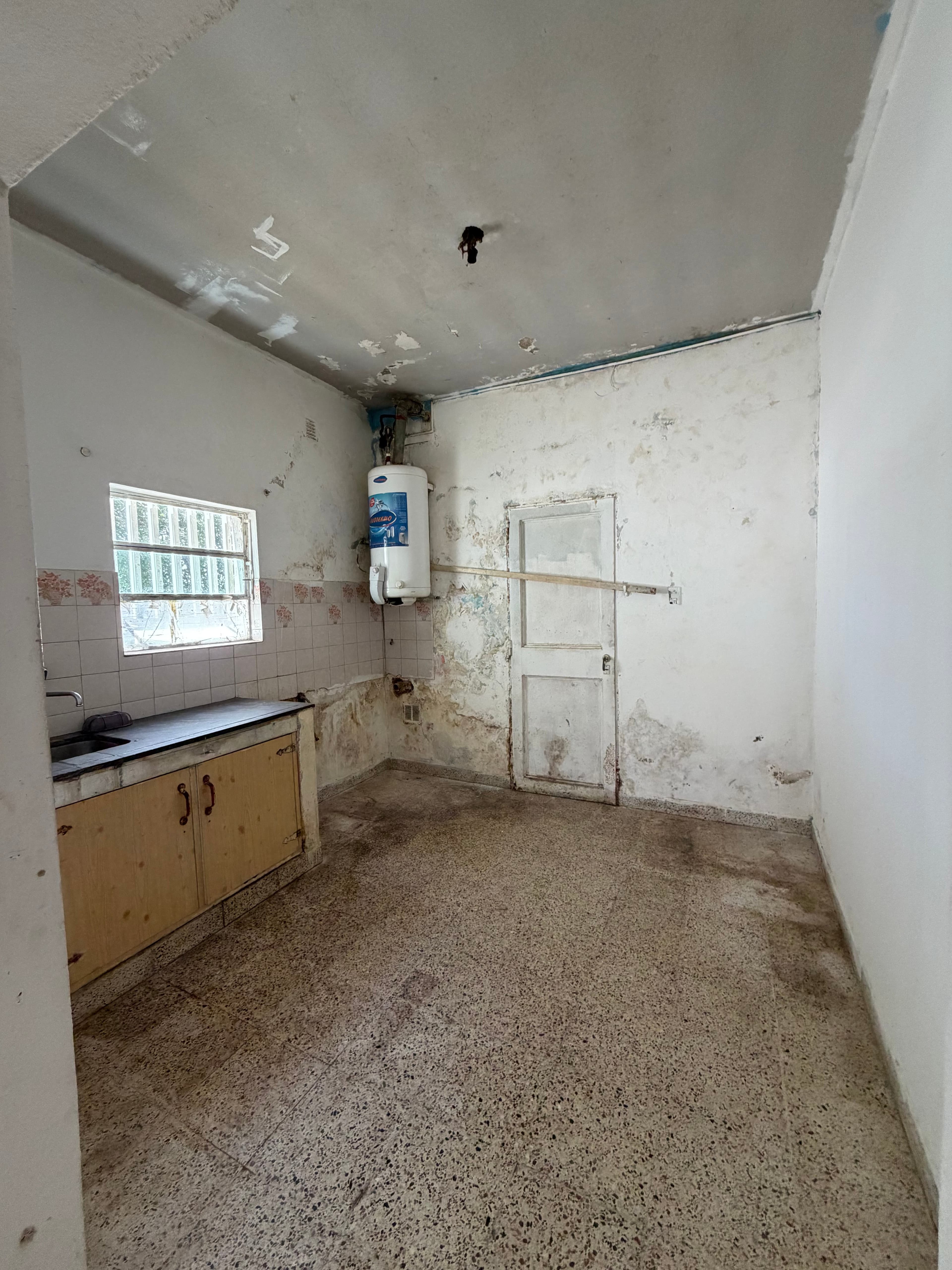 Casa a refaccionar B. Lujan - 3