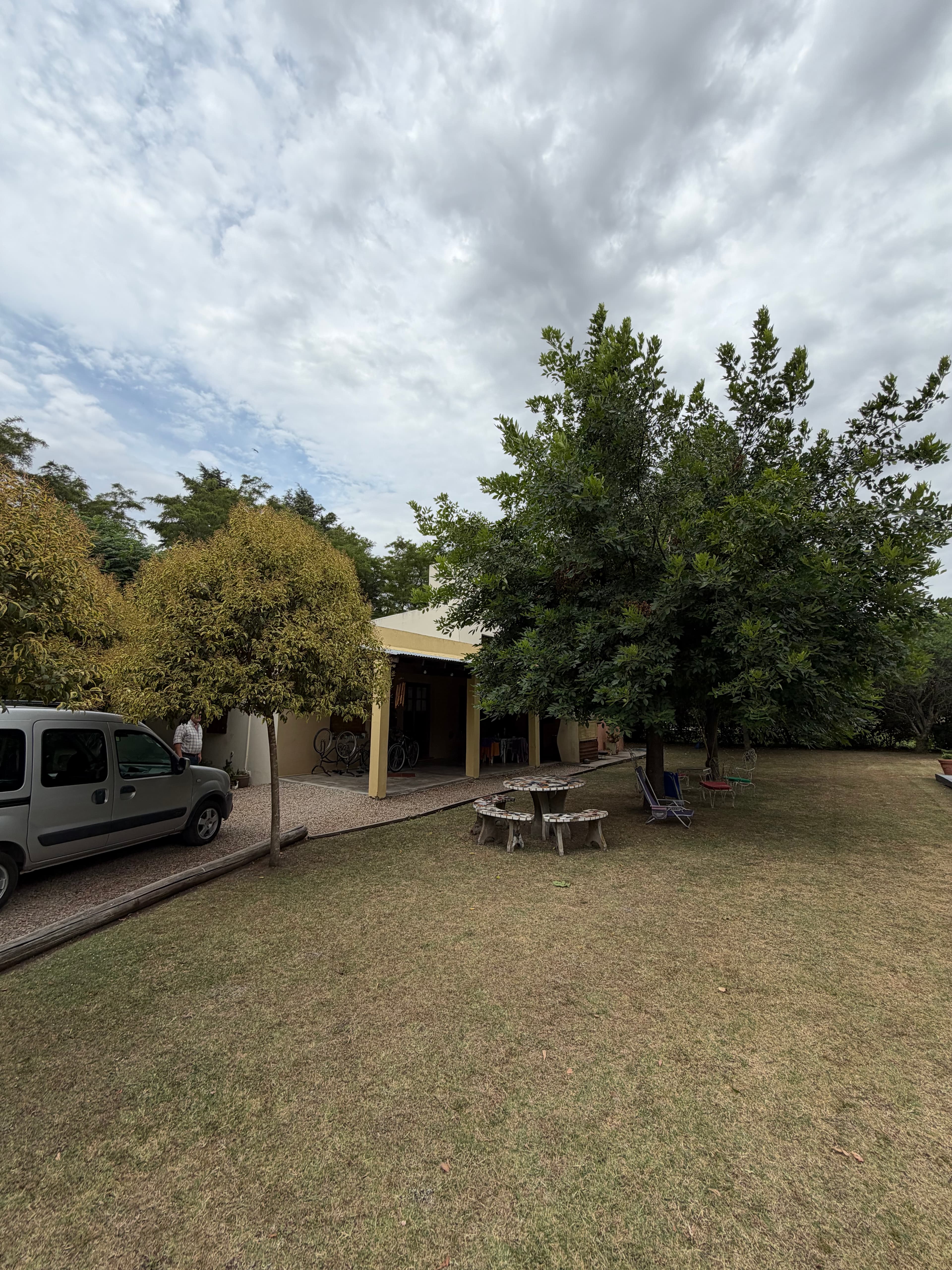 Casa-quinta parque arano