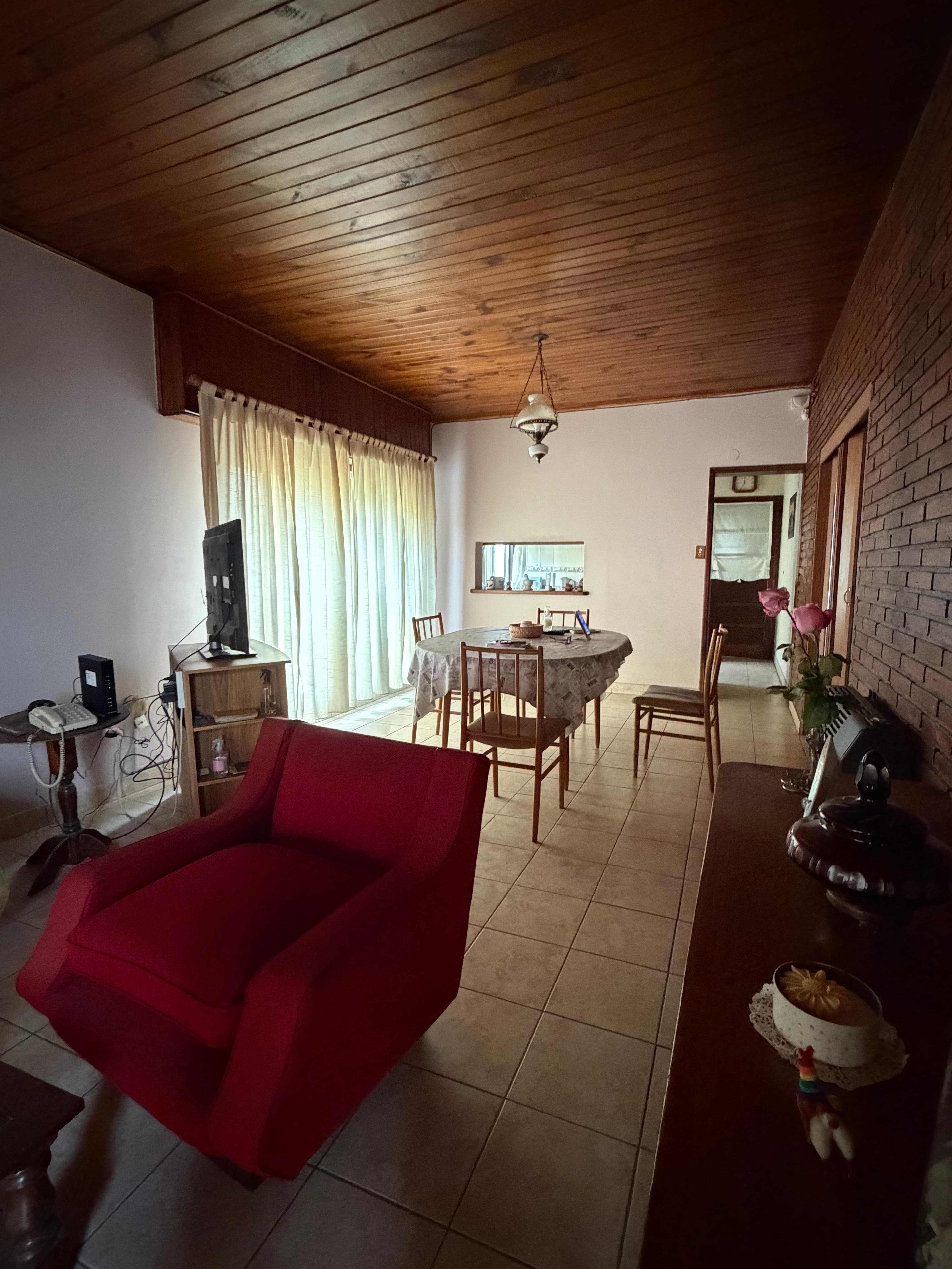Sólido chalet B. Lujan - 3