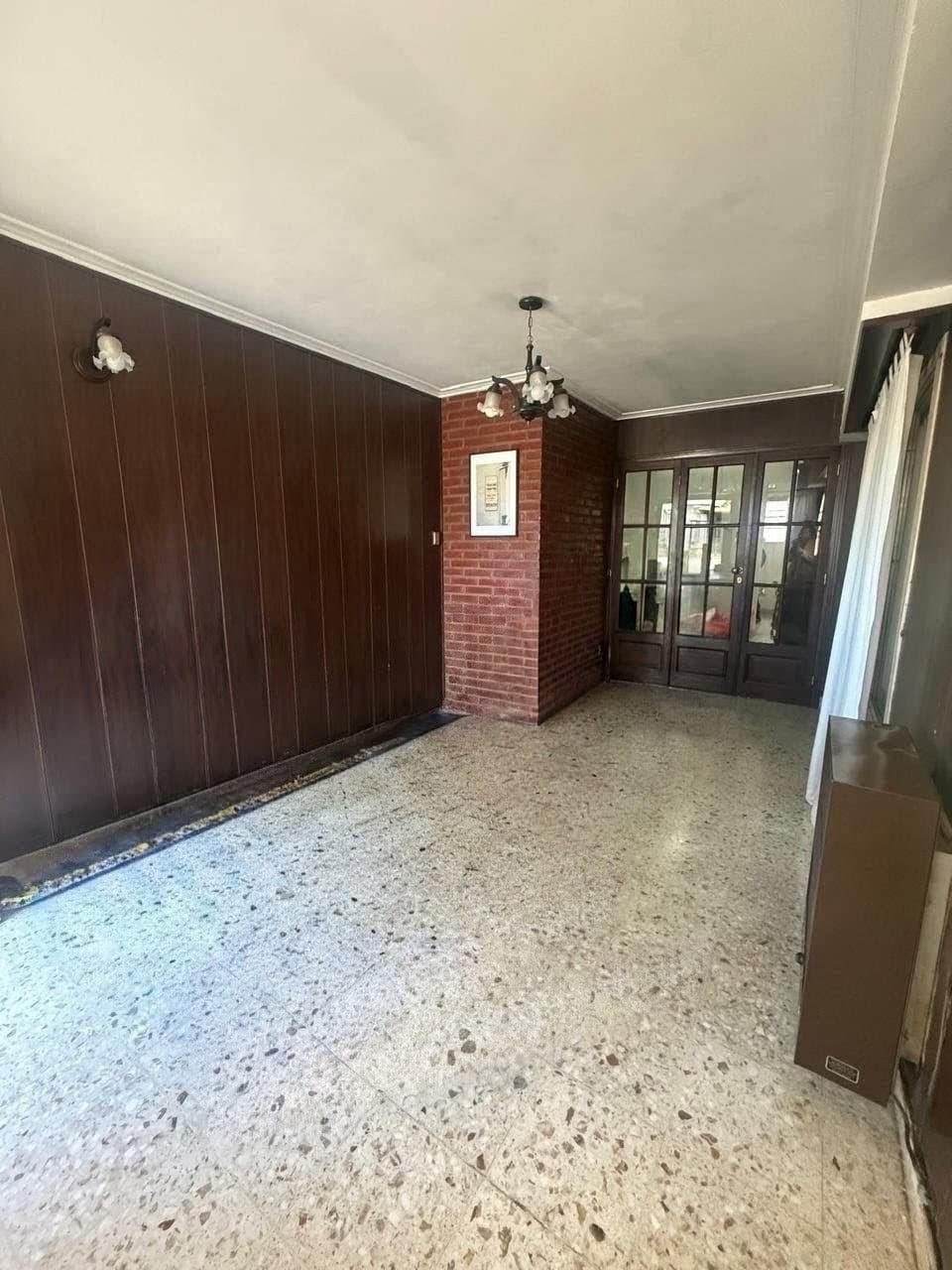 Sólida casa 2 Dormitorios - 2