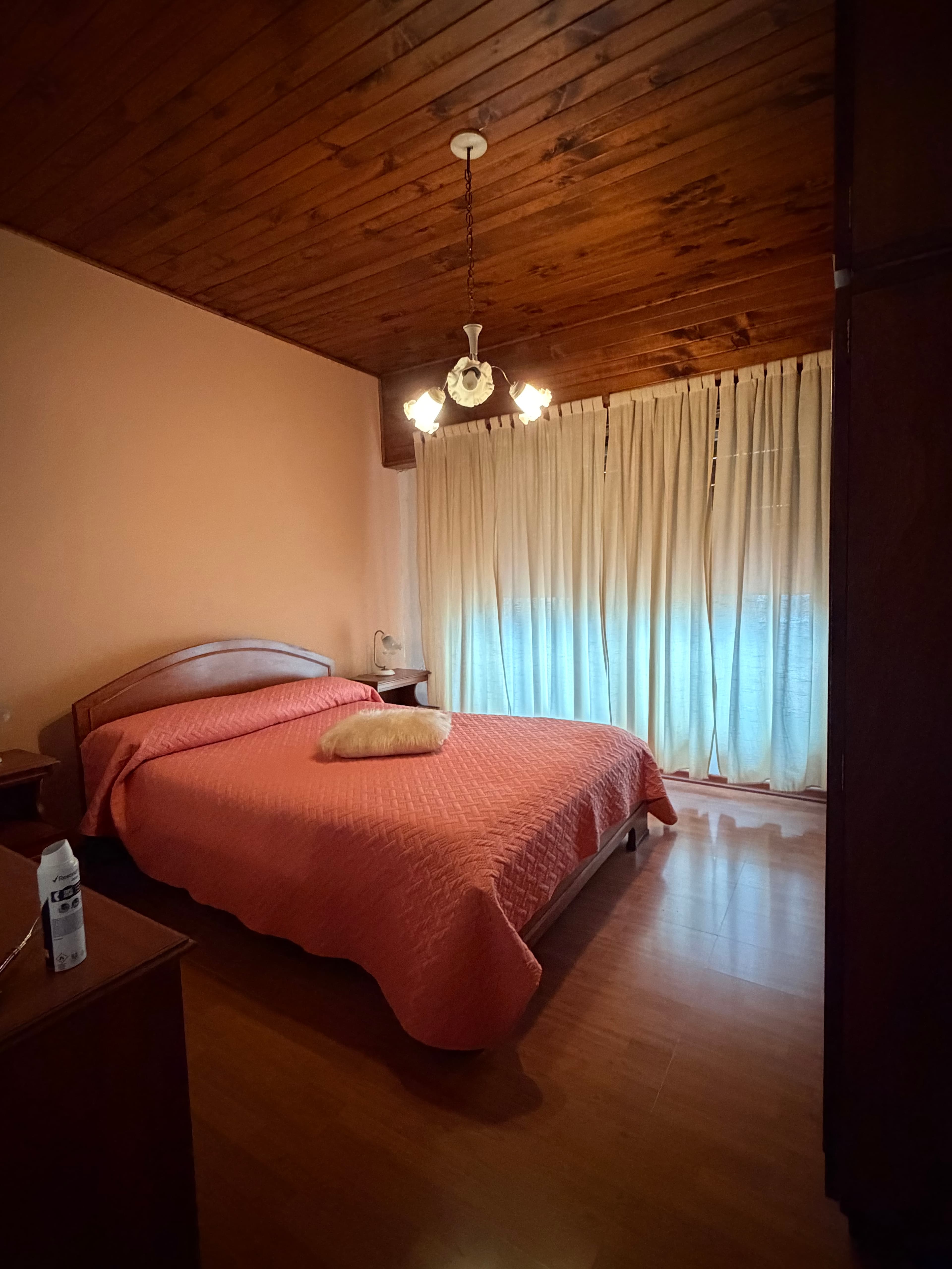 Sólido chalet B. Lujan - 6