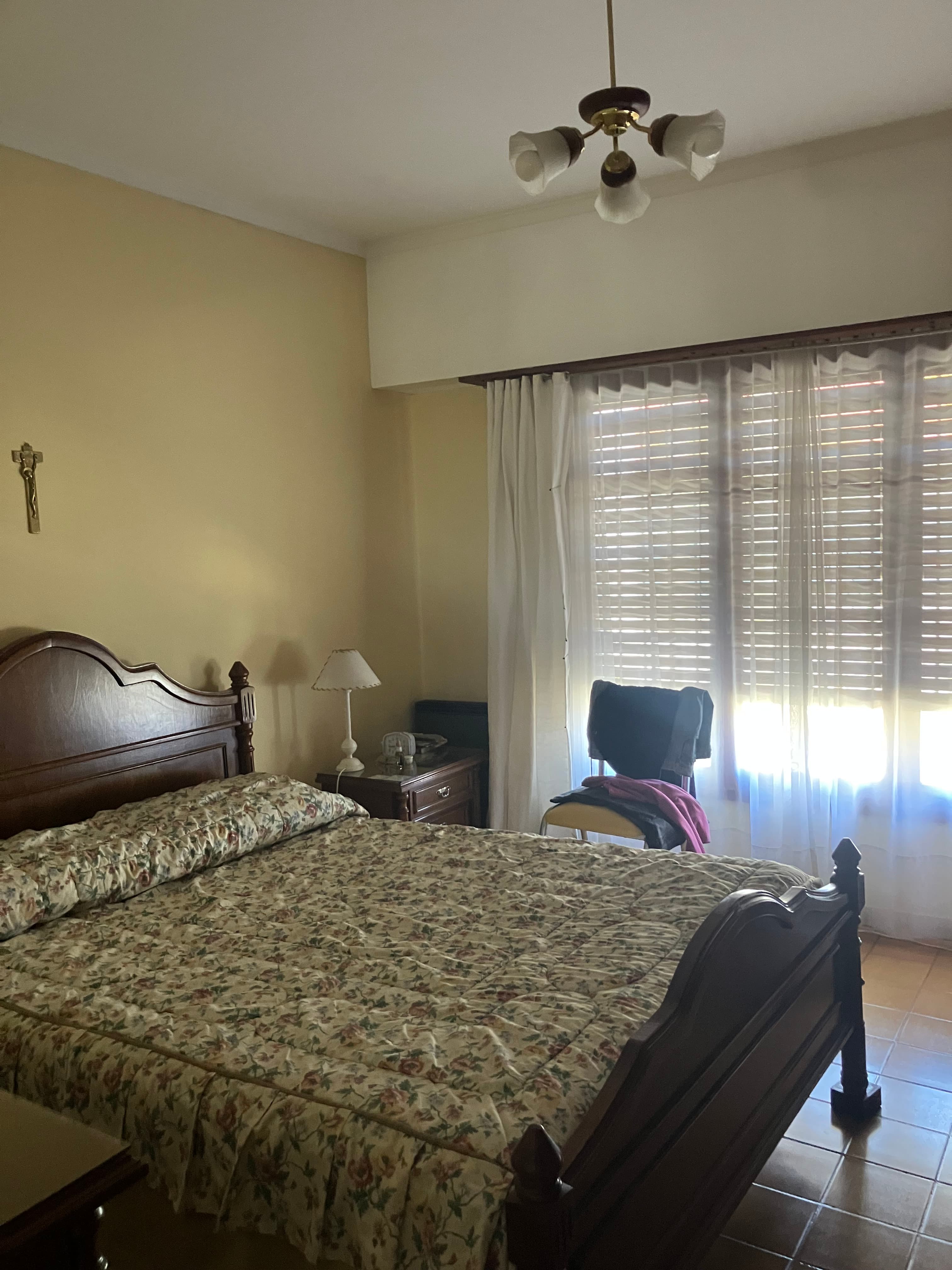 Sólido chalet B. Mariano Moreno - 6