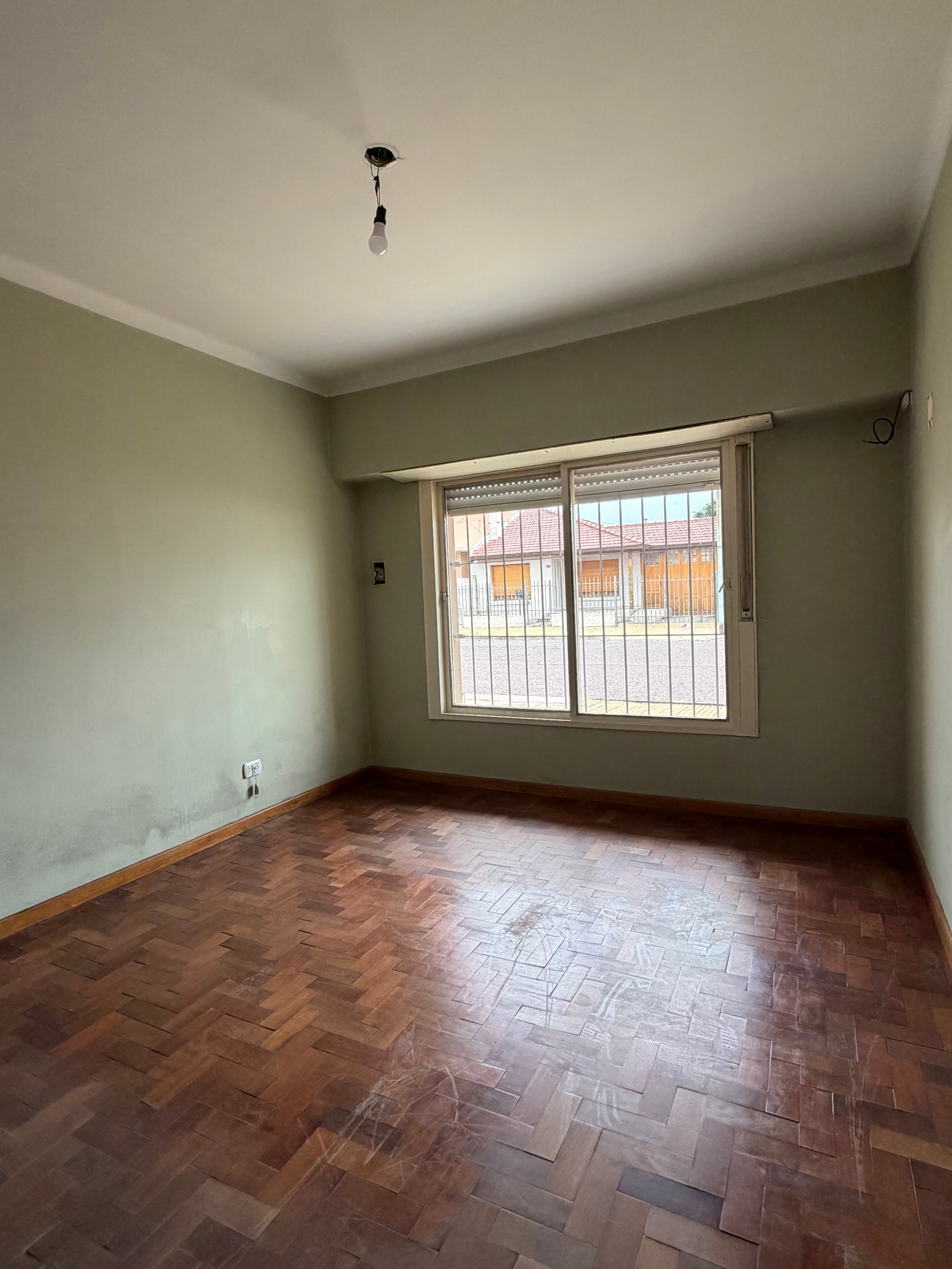 Casa dos dormitorios B. M. Moreno - 6